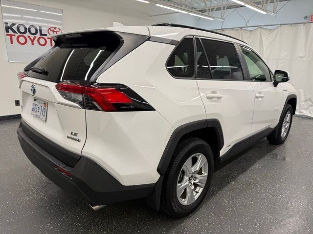2020 Toyota RAV4 Hybrid LE