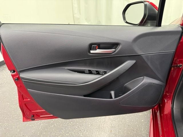 2025 Toyota Corolla Hatchback SE