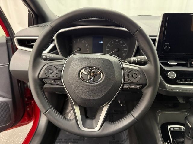 2025 Toyota Corolla Hatchback SE
