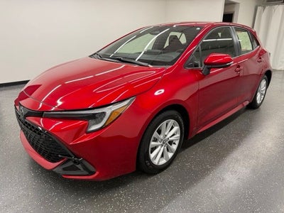 2025 Toyota Corolla Hatchback SE