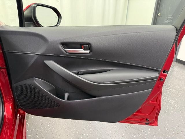 2025 Toyota Corolla Hatchback SE