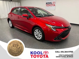 2025 Toyota Corolla Hatchback SE