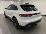 2022 Porsche Macan Base